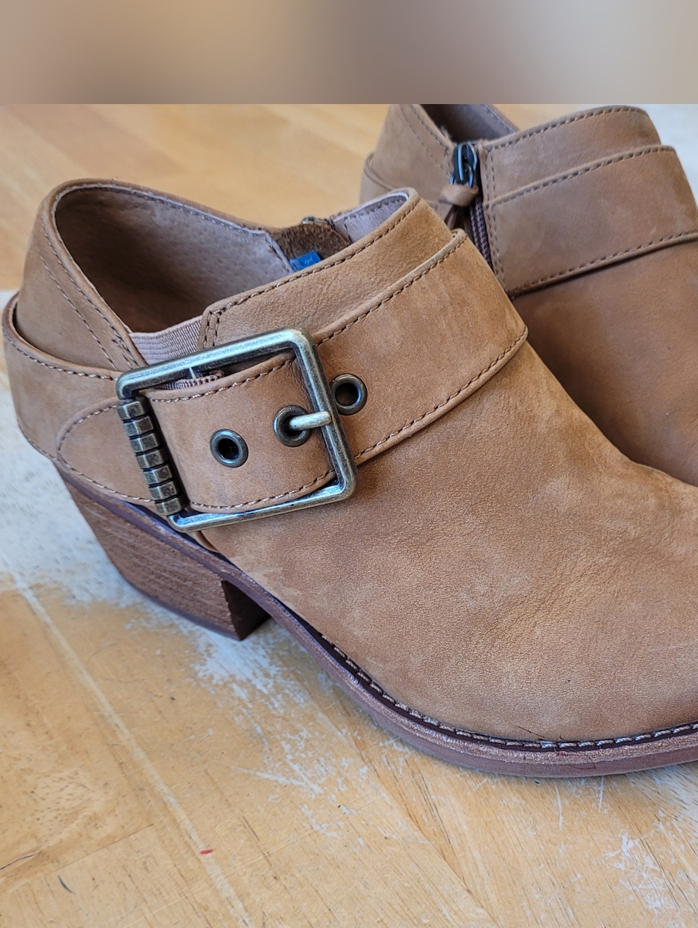 Ankle Boot Brown Sofft Leather Block Heel Bootie Western Buckles Side Zip 7.5